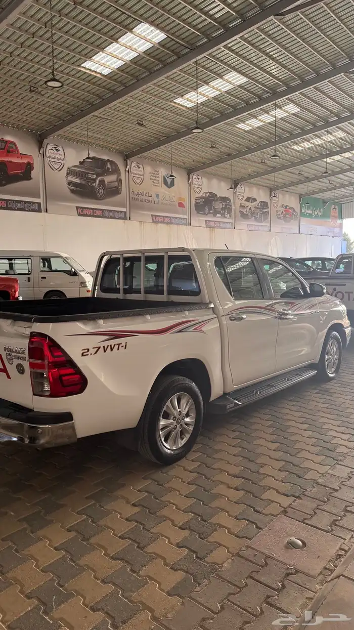 هايلوكس 2022 فل كامل بدون دبل بنزين ( قير اوتماتيك ) وكاله 2