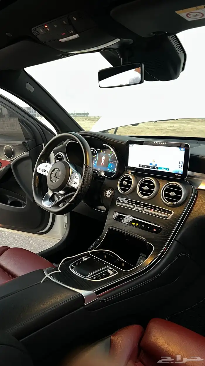 مرسيدس GLC300 موديل 2020 9