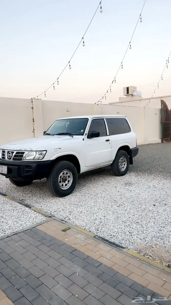 جيب نيسان باترول باب 4