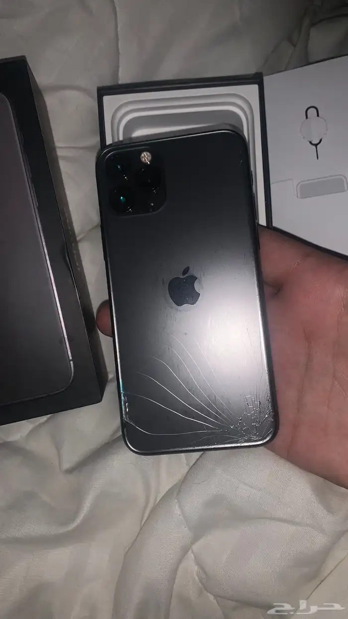ايفون 11 pro للبيع 1