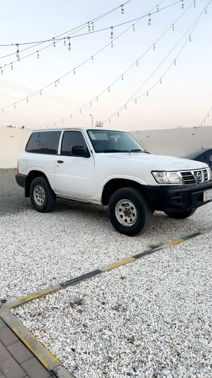 جيب نيسان باترول باب 2