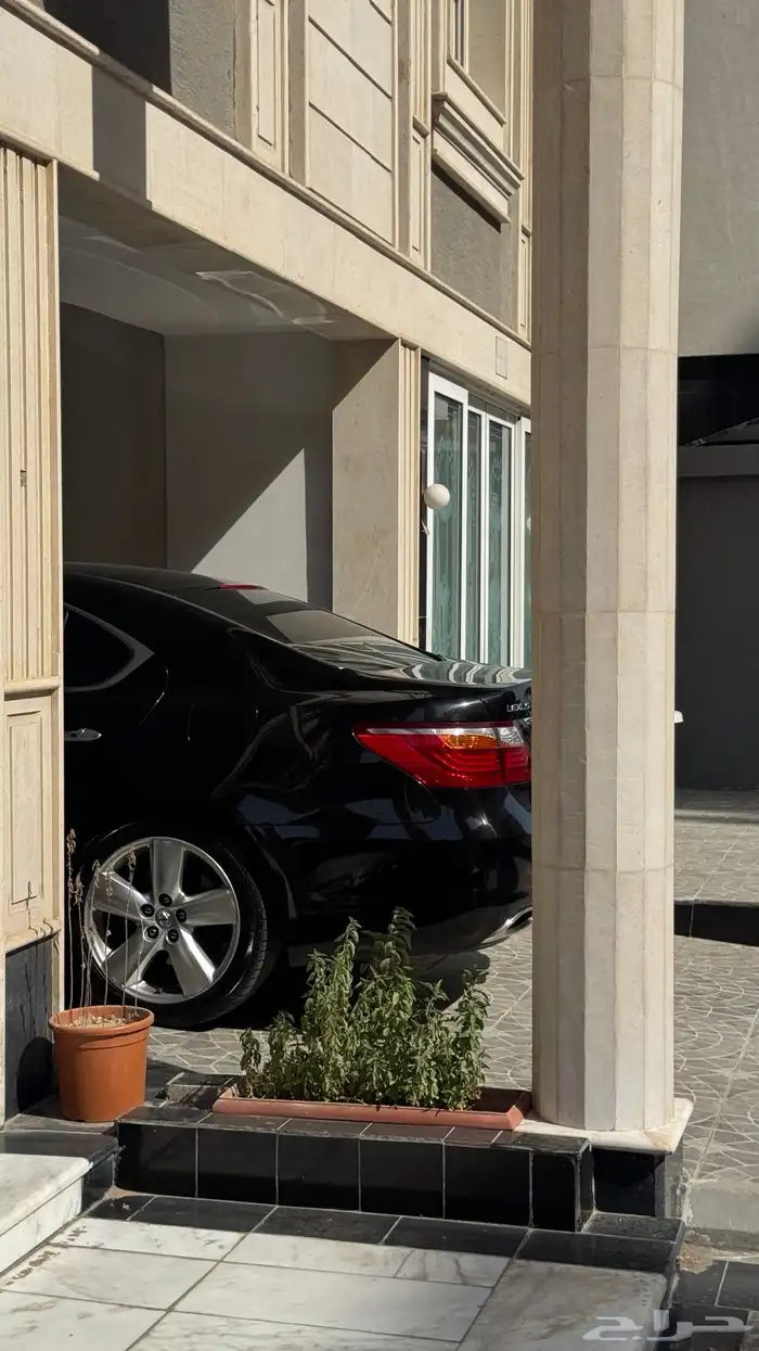 لكزس LS460L 11