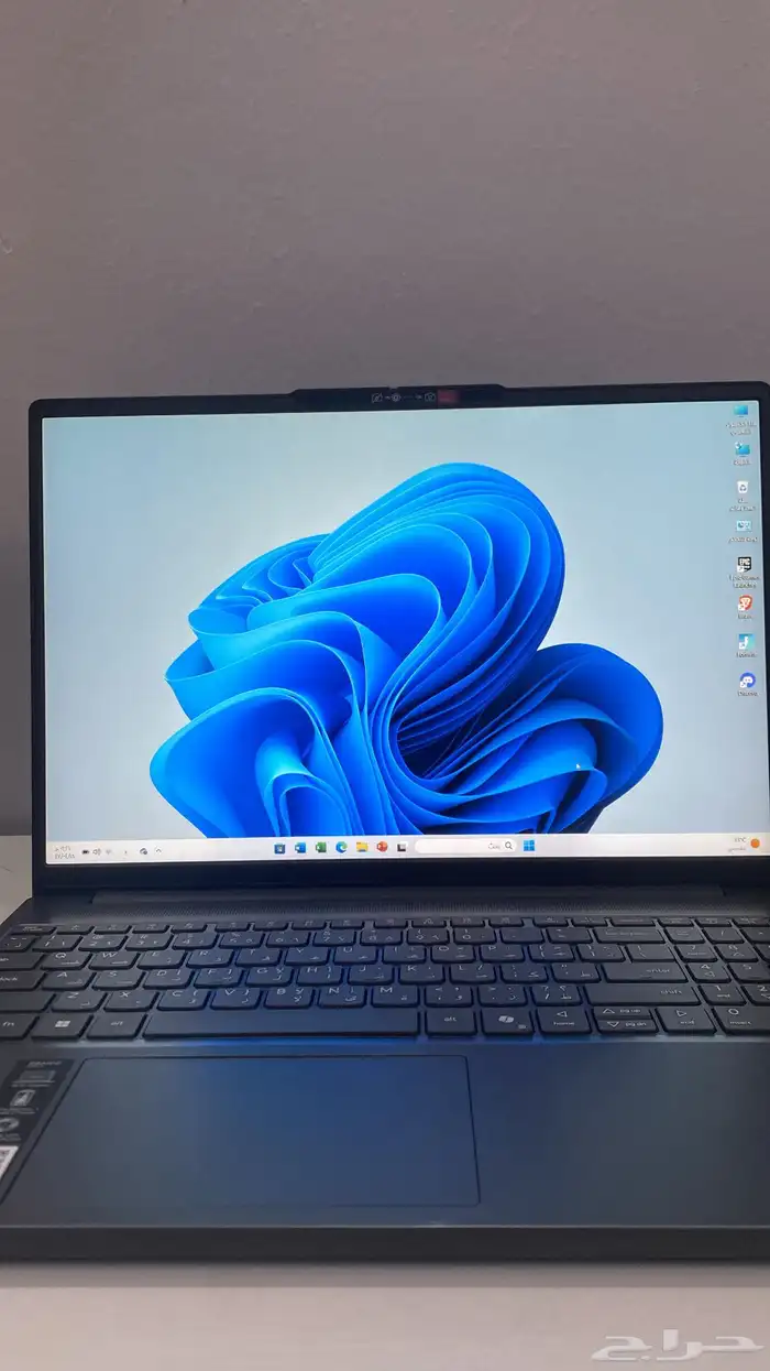 فرصة للي يدور لابتوب قوي ونظيف جدا 0