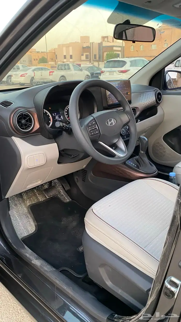 هونداي i10 2024 فل كامل نظيف للبيع 8