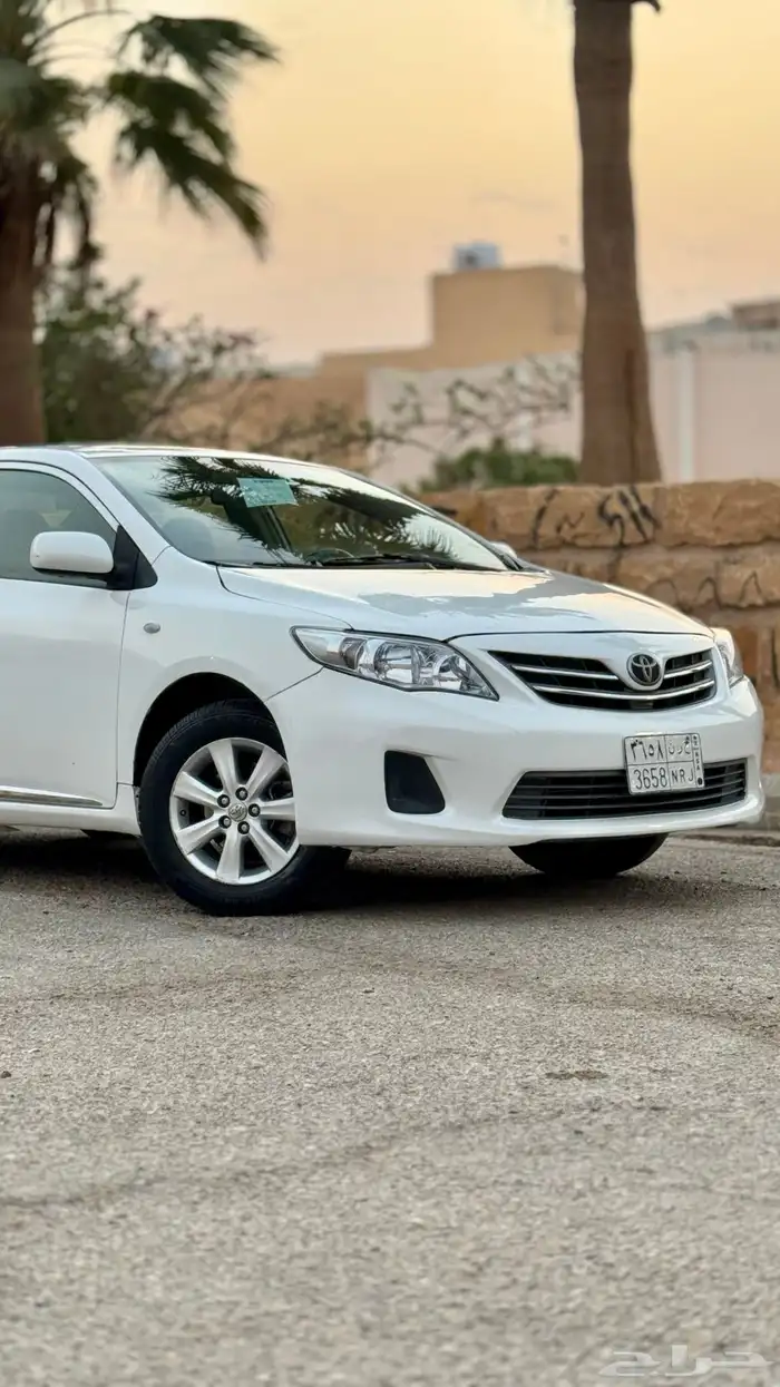 للبيع كورلا 2012 (XLI 1.6) نص فل ((نظيفة)) 0