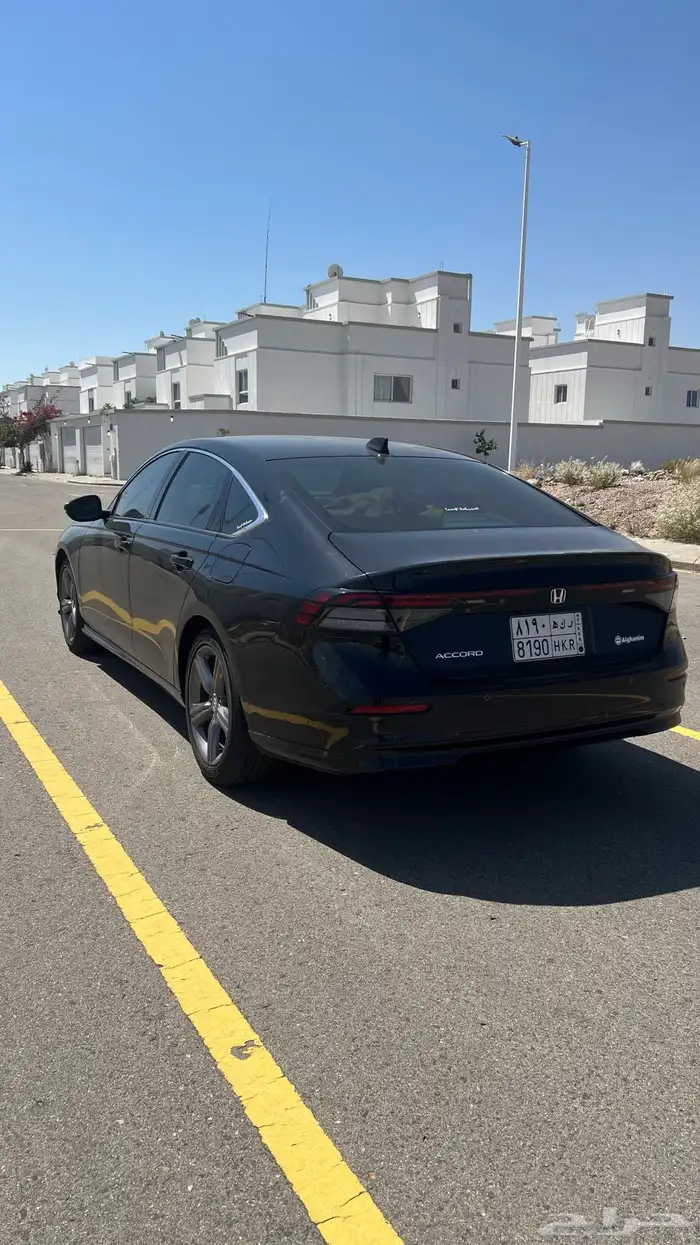 هوندا أكورد 2024 EX-L فل بنزين 3