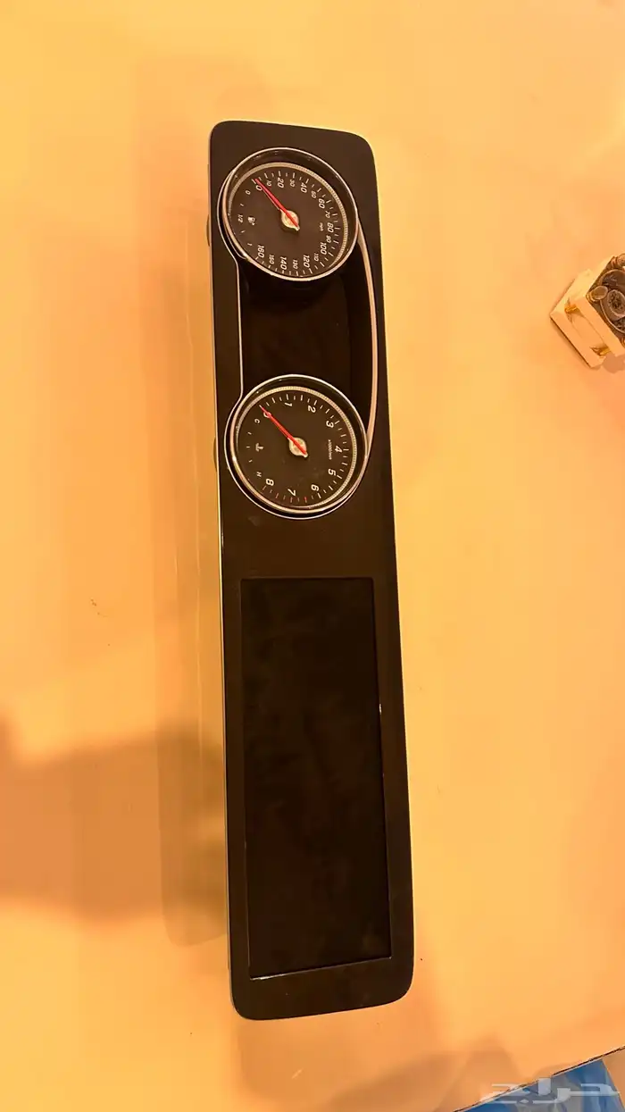 عداد مع شاشة مرسيدس 0