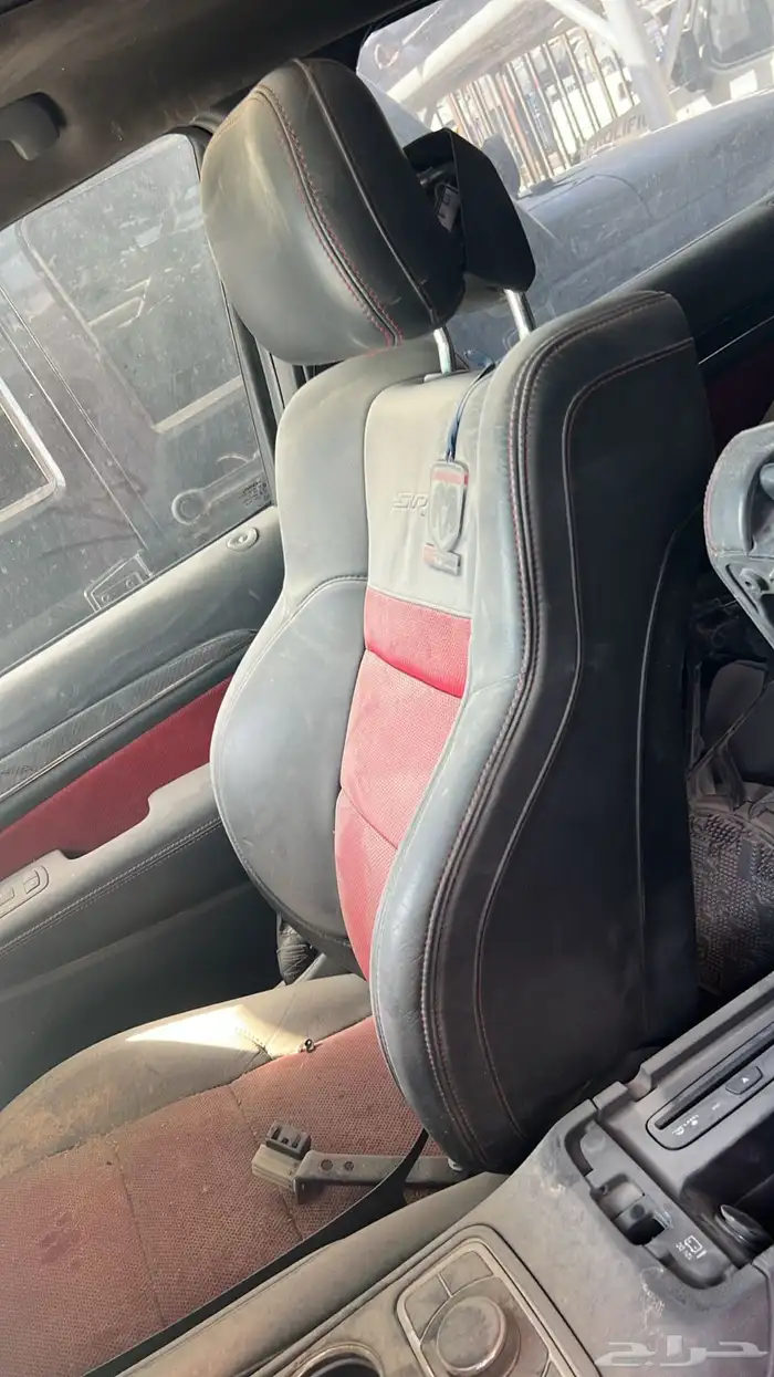 داخلية شيروكي اس ار تي 2