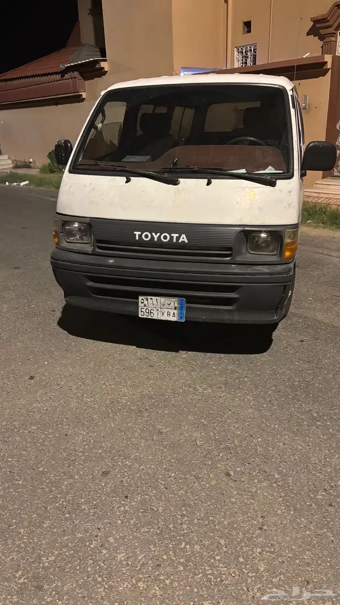 باص تيوتا مديل 93 5