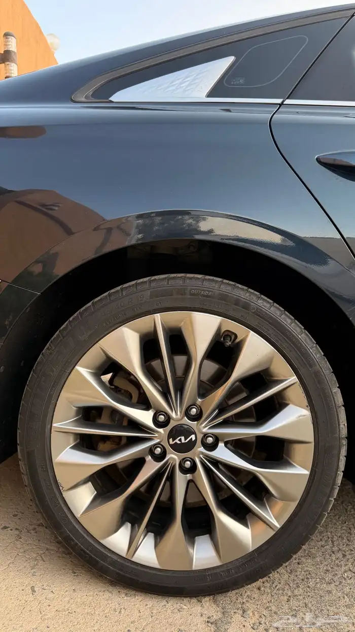 كيا K8 2022 ( بنزين) v6 فل كامل بحالة الوكالة 20