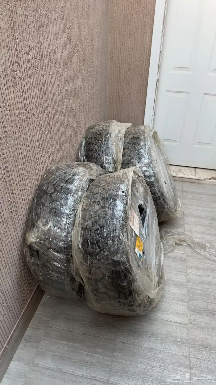 جنوط وكفرات رانجلر - BF Godrich -255 75 17 0