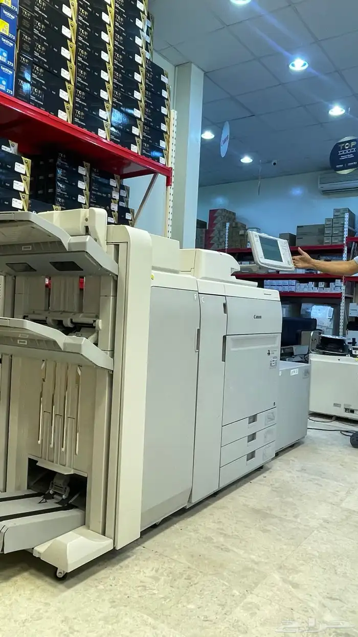 عملاق الديجتال و الدعايا و الاعلان اله تصوير كانون c650 0