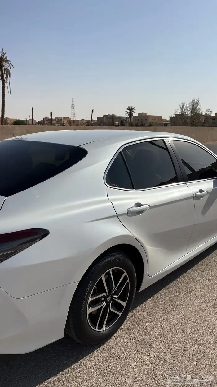 كامري 2024LEمطور 3