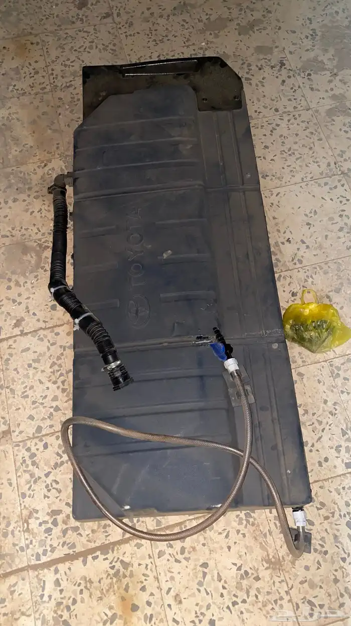 تانكي ماء هايلوكس تايوتا 2