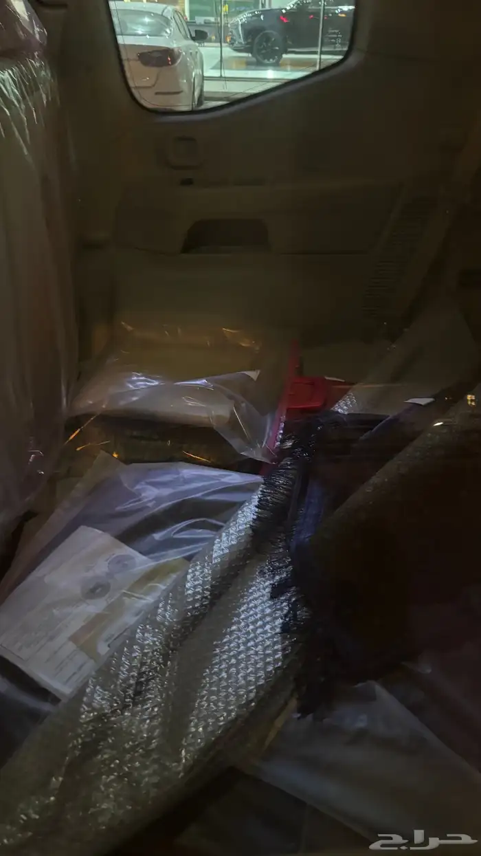 لاندكروزر مخرن فل كامل ممشى 1000 كم فقط 2022 5