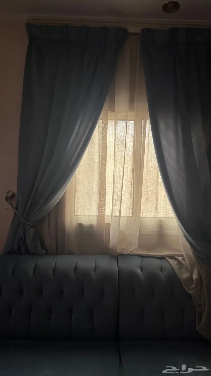 كنب بحالة جيده جدا 1