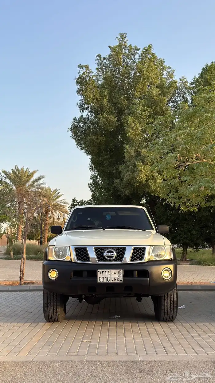 نيسان سفاري 2005 فئة s 1