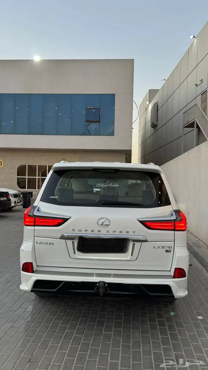 لكزس2016lx 4
