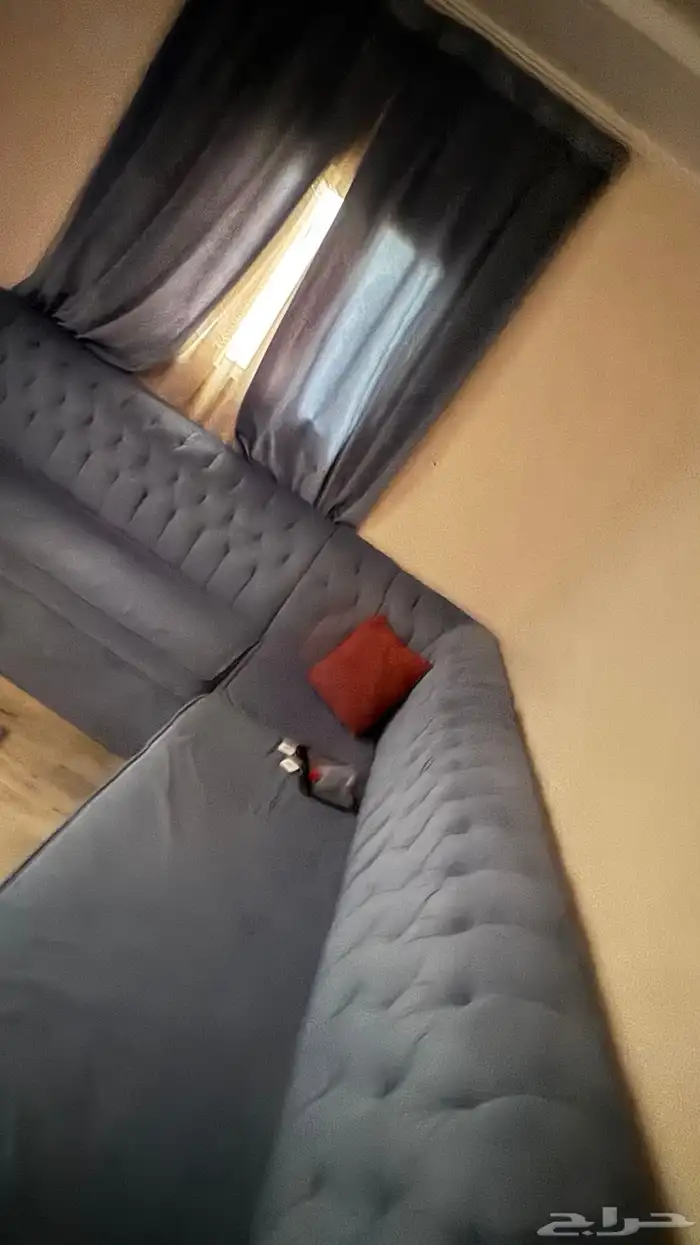 كنب بحالة جيده جدا 4