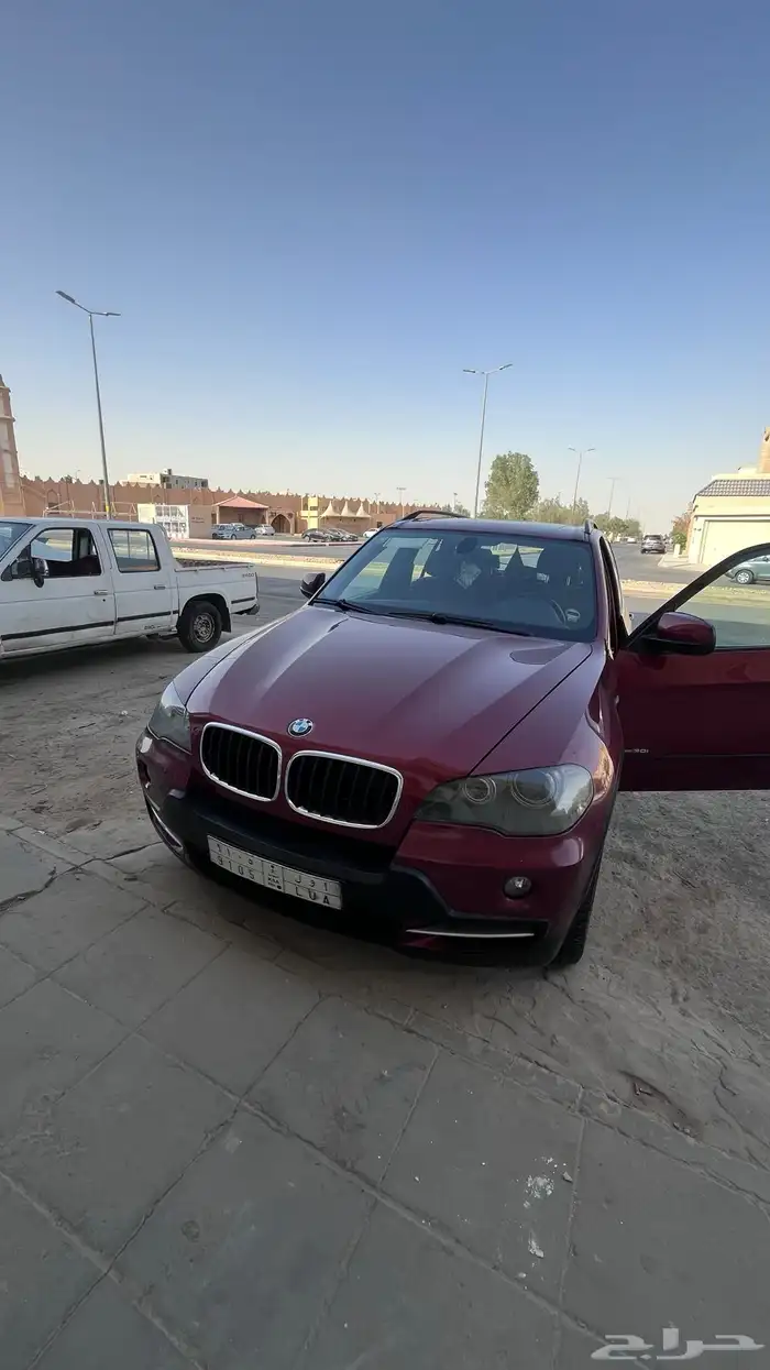 للبدل bmw X5 لسكويا او برادو 6