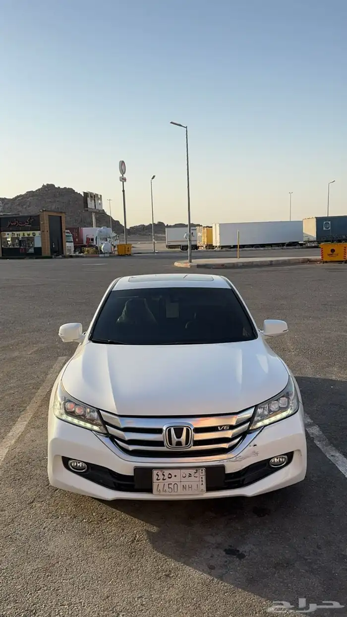 هوندا اكورد 2016 V6 0