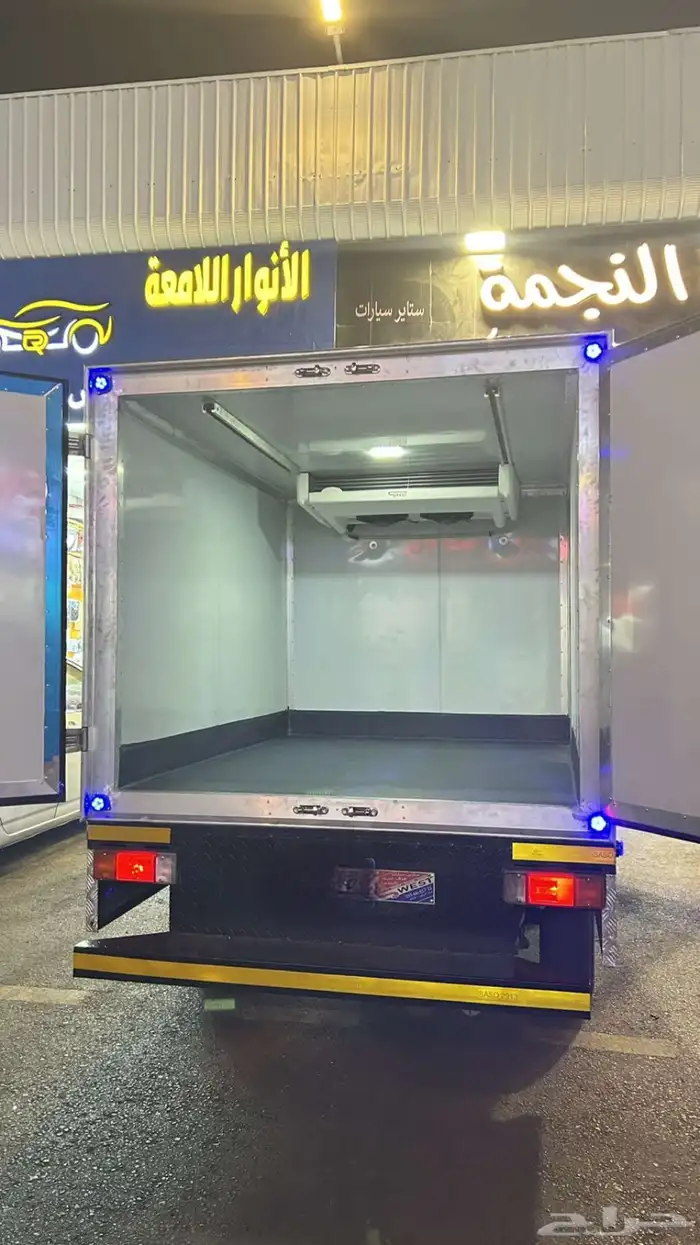 سيارات تبريد لتوصيل مشاوير 31