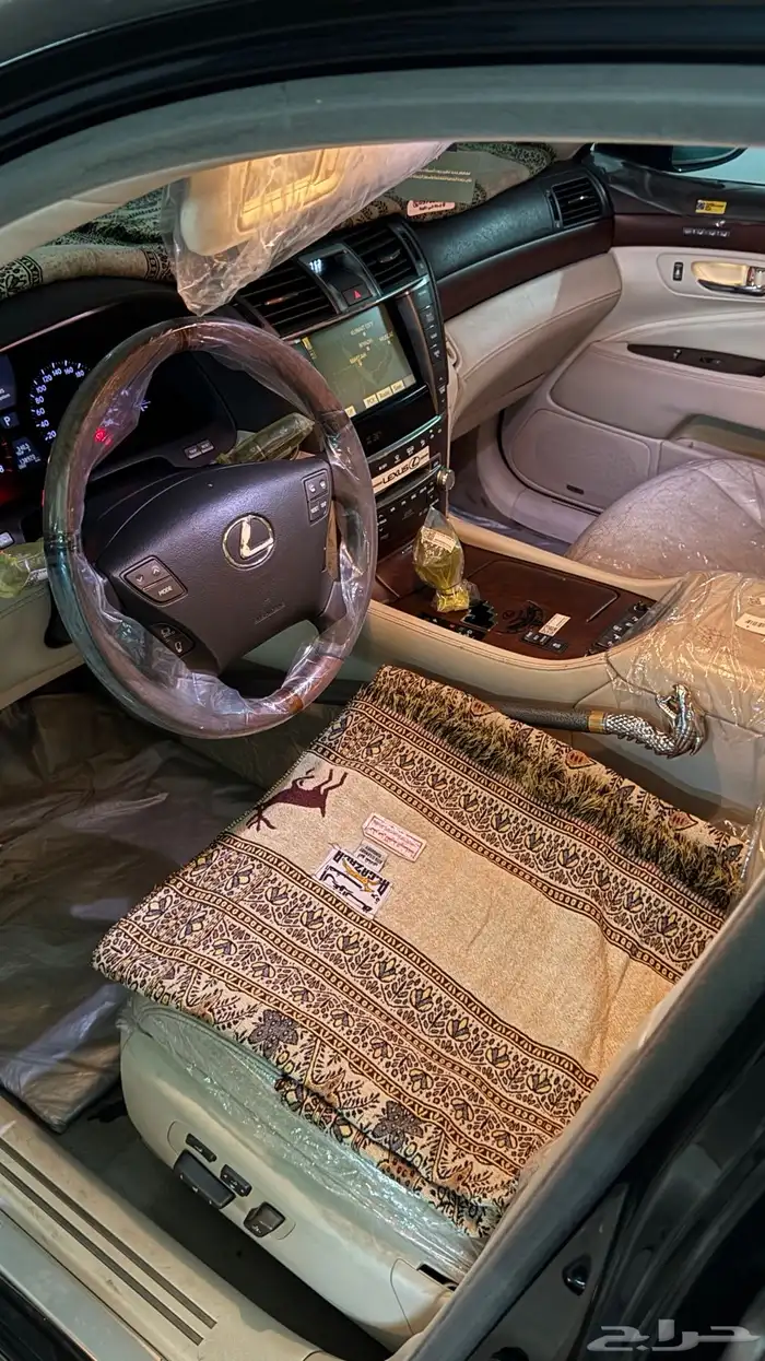 لكزس LS460L 12
