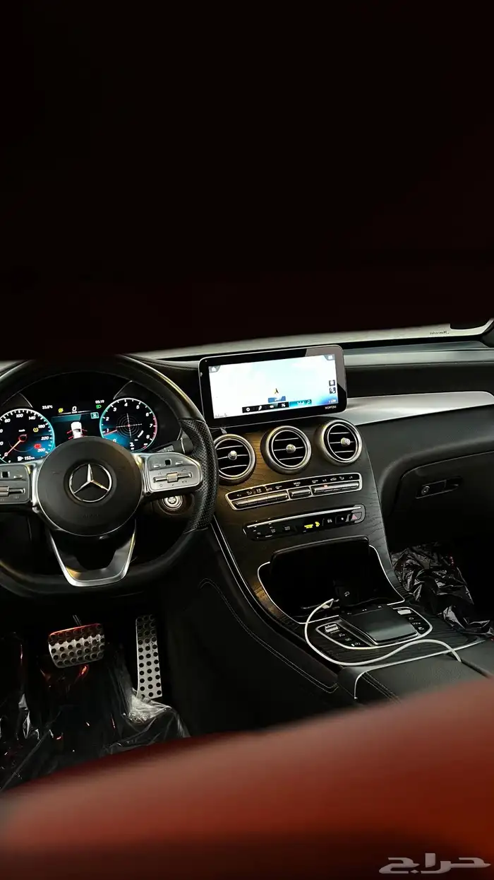 مرسيدس GLC300 موديل 2020 10