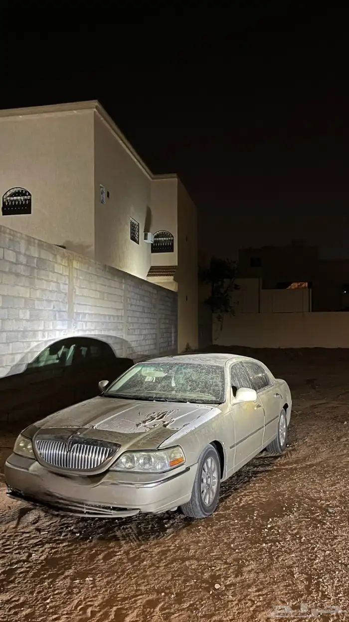 تاون كار 16