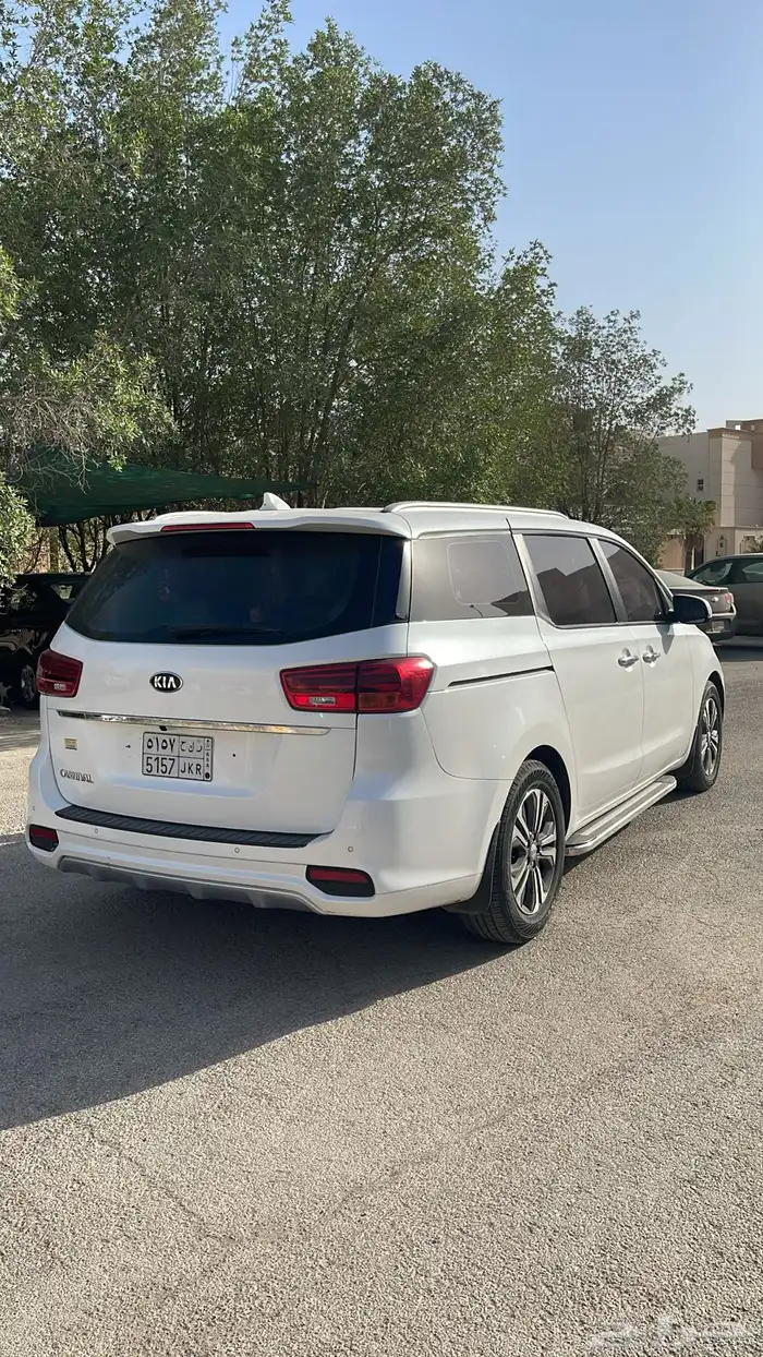 كيا كارنفال - Kia Karnval 2019 3