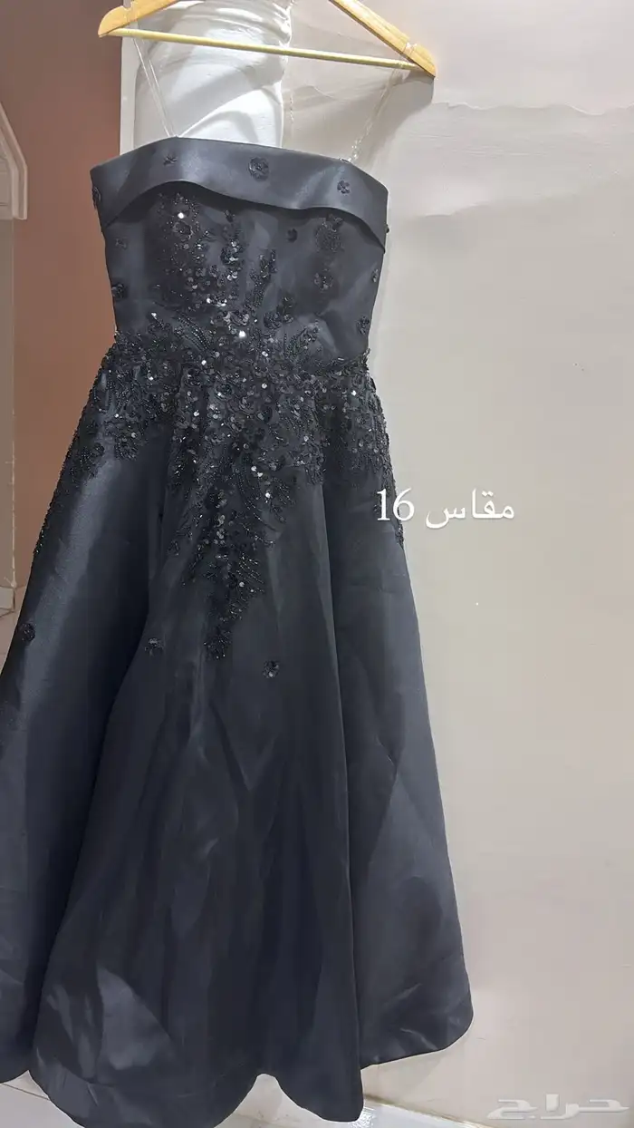 فساتين L نظيفات ومافيهم عيوب ابدا  البس 3 ساعات 2
