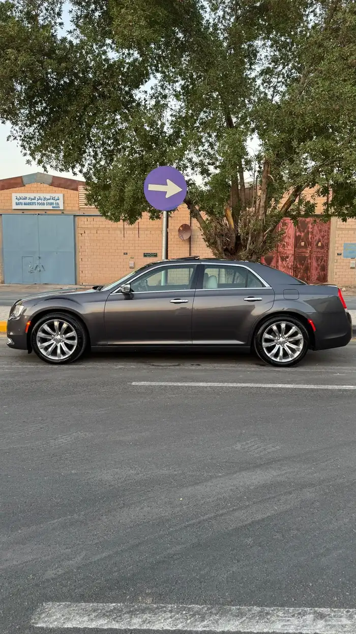 كرايسلر 2016 فل كامل هيمي 8V 4