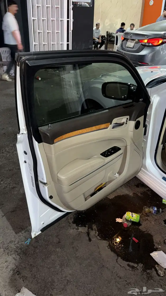 كرايسلر v8 2014 8