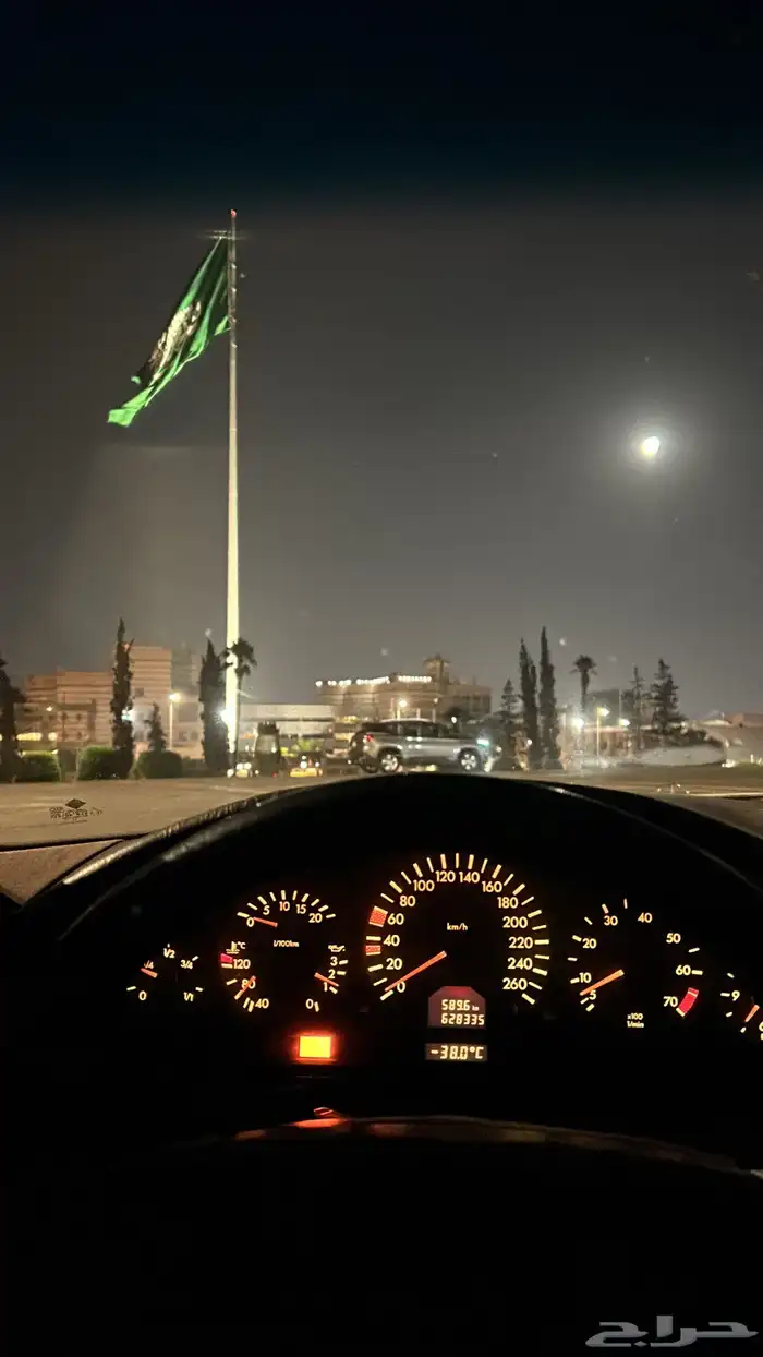 مرسيدس شبح 1999 320 لارج 9