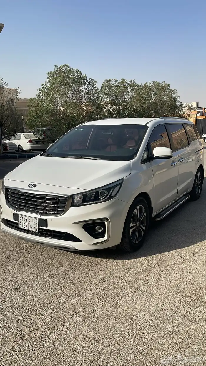كيا كارنفال - Kia Karnval 2019 1