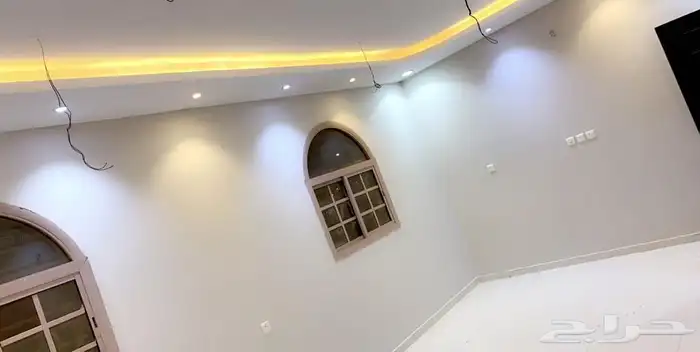عمارة للبيع فاخره في ارقي احياء  مكه ولي العهد 3مساحة 600م 24