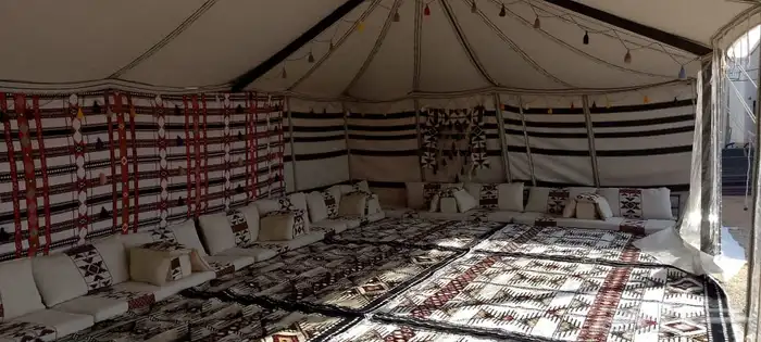 بيت شعر مع أثاثه او بدون الأثاث جملون او بدون سعر خاص 1