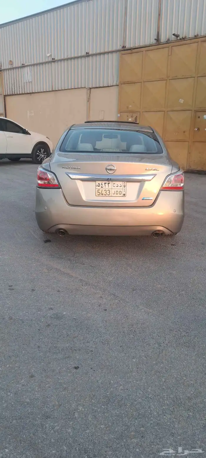 Nissan Altima 2014 1