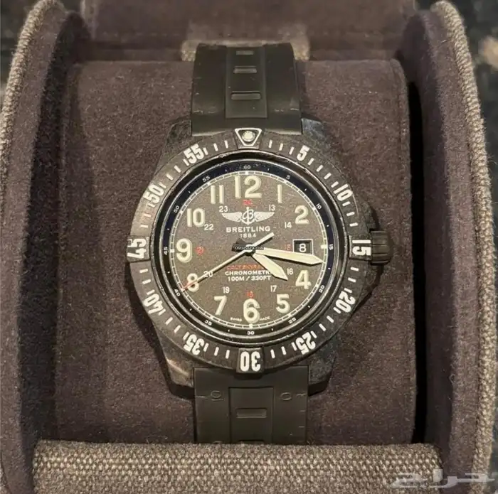 ساعه برايتلينغ اصليه كاربون فايبر جدا خفيفه 0