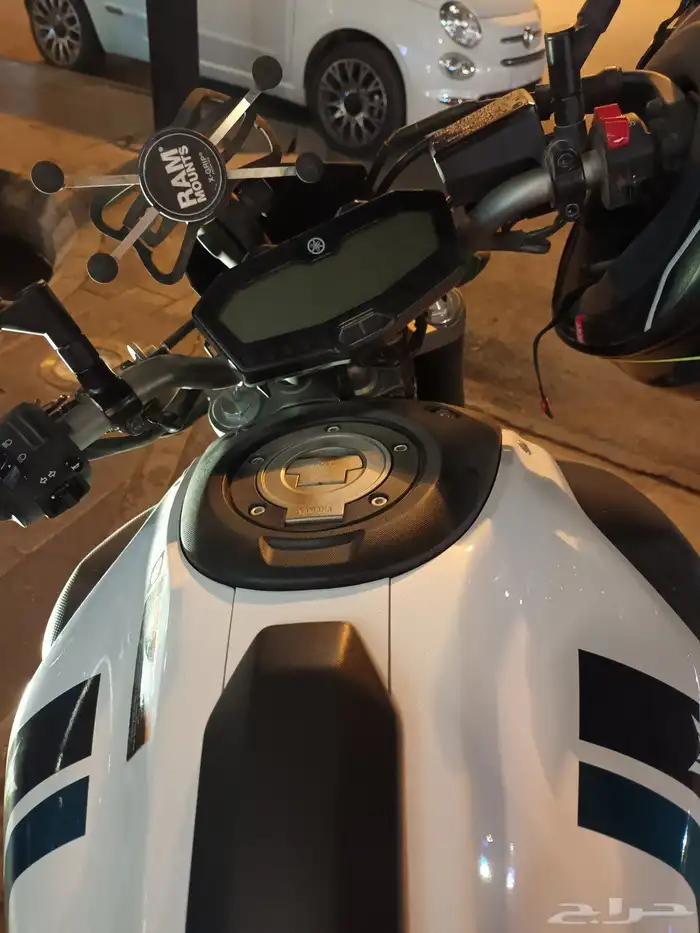 YAMAHA MT07 2017 1