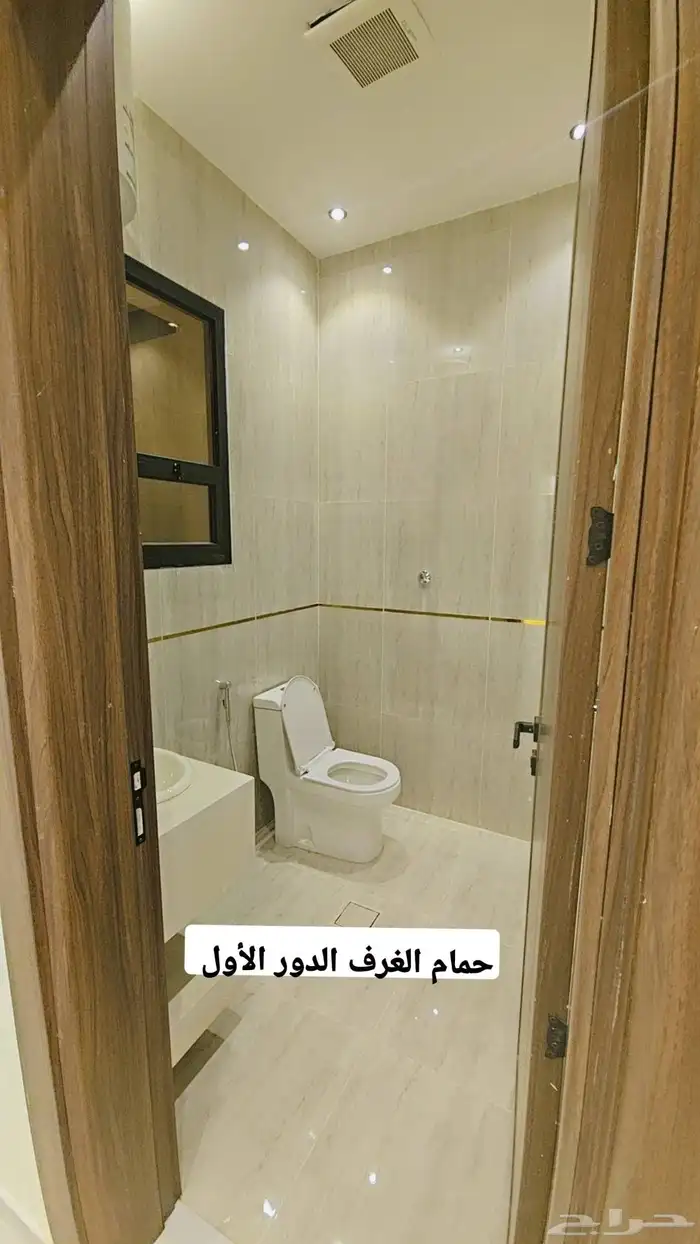 للبيع فلل في لبن في منها بشقة بتصميم الكود السعودي 15