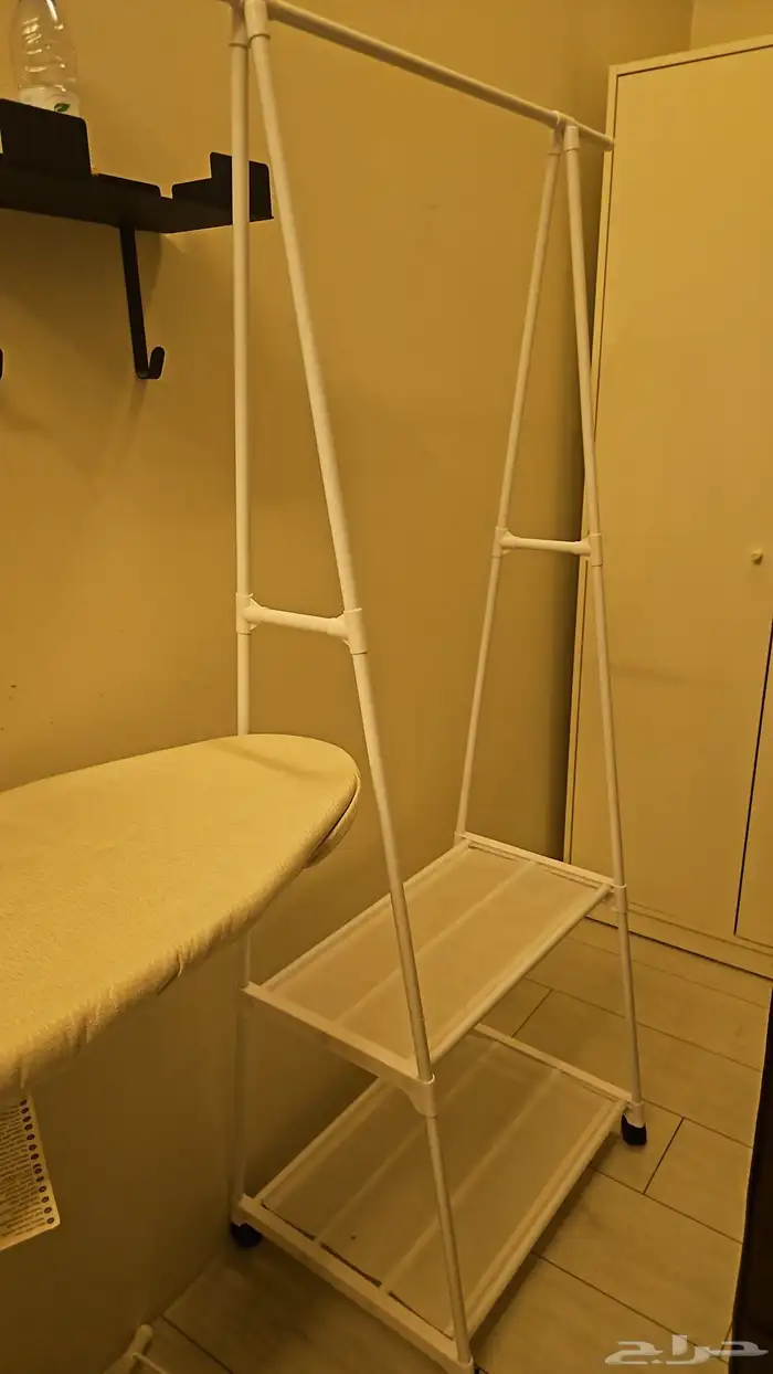 دولاب مكتبة ملابس تخزين للبيع واغراض نظيفة غيرها 1