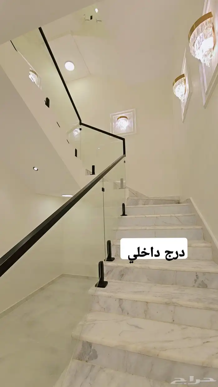 للبيع فلل في لبن في منها بشقة بتصميم الكود السعودي 11