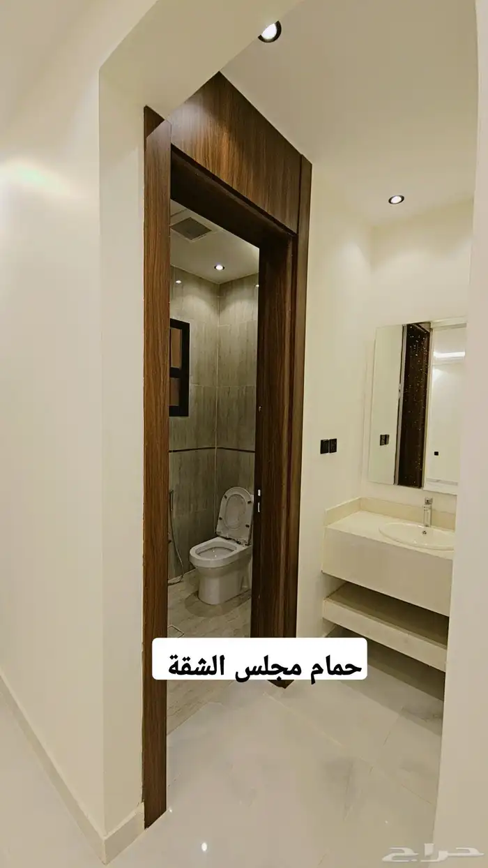 للبيع فلل في لبن في منها بشقة بتصميم الكود السعودي 27