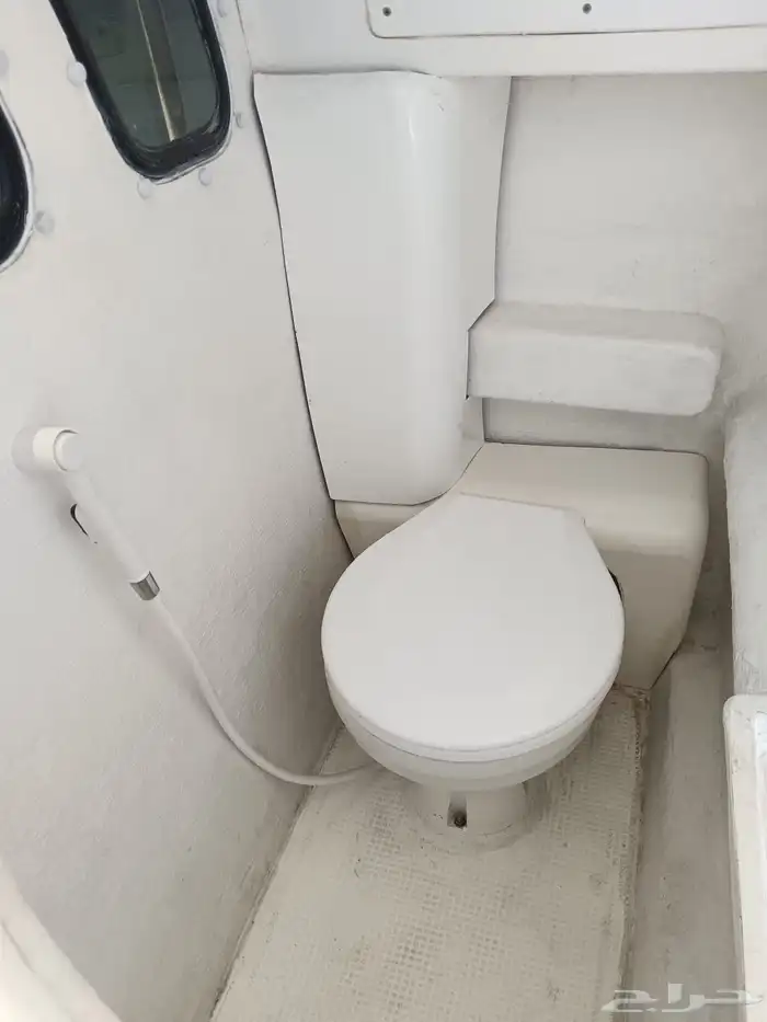 قارب وسام الخليج للرحلات البحري خور وسباحه وصيد وبياض باسعار 2