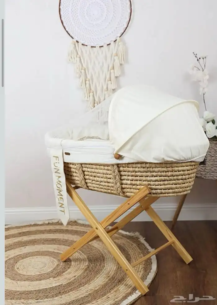 سرير قابل للطي وسرير طفل وملحقات 4