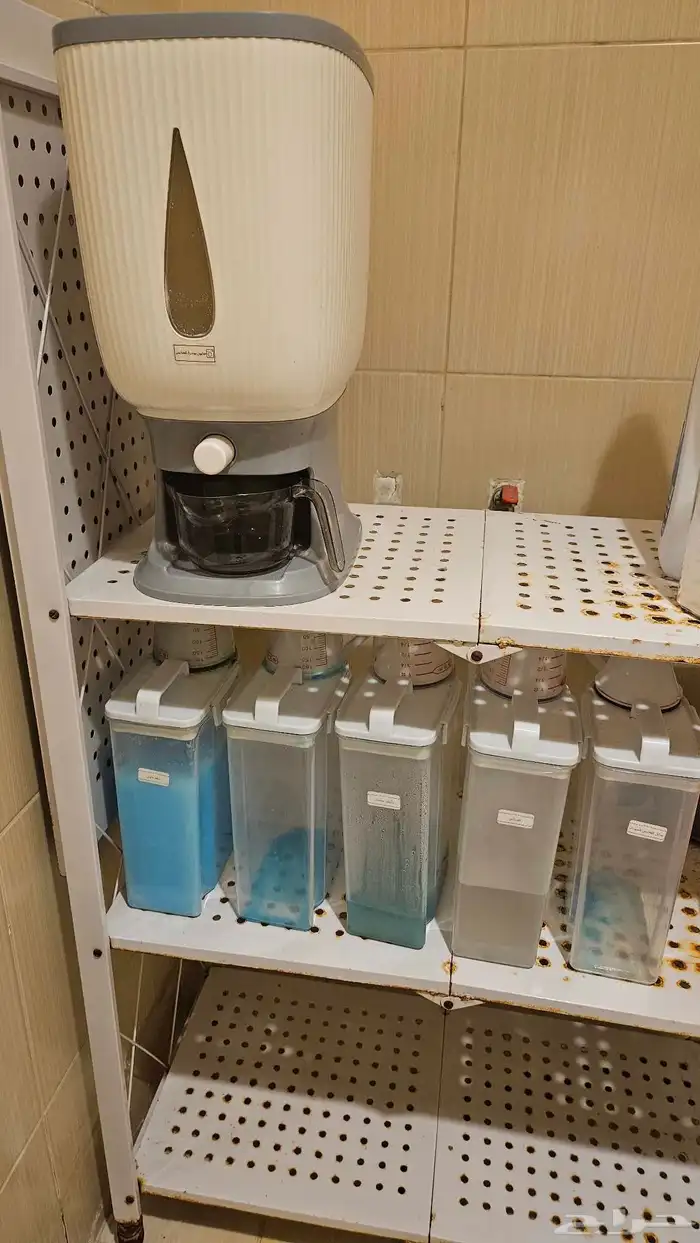 دولاب مكتبة ملابس تخزين للبيع واغراض نظيفة غيرها 2