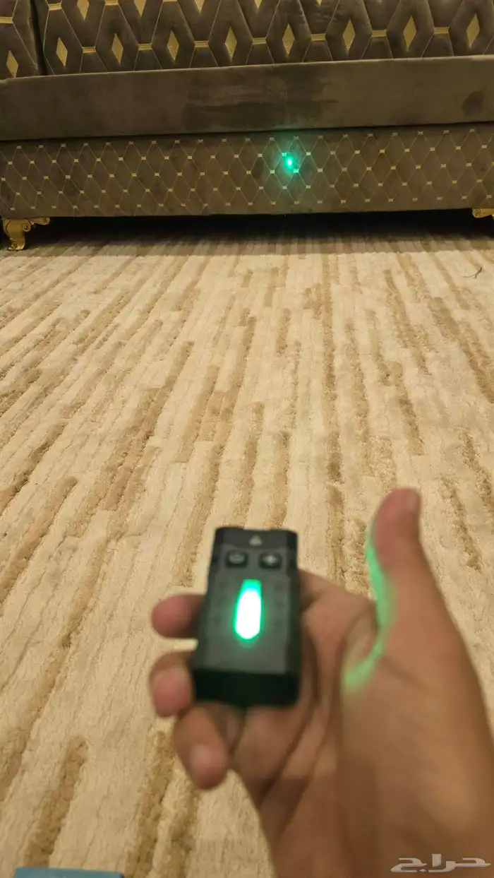 كشاف قوي وفيه عدت مزايا 1