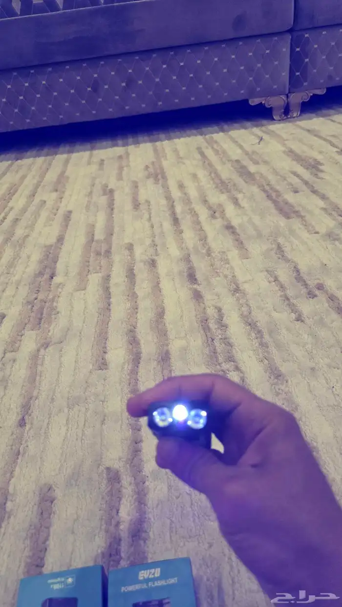 كشاف قوي وفيه عدت مزايا 2