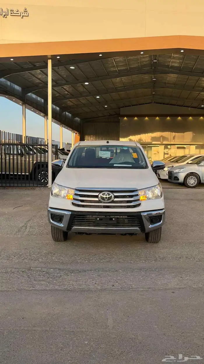 تويوتا هيلوكس غمارتين GL 2025 2
